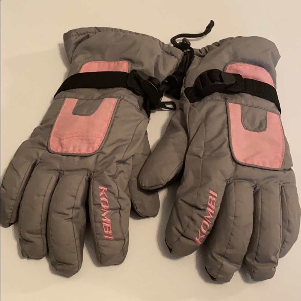 Gloves - Picture 2 of 11